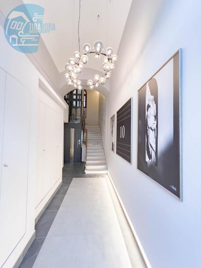 Piazza Della Borsa 3C Tirabora Short Rent Διαμέρισμα Τεργέστη Εξωτερικό φωτογραφία