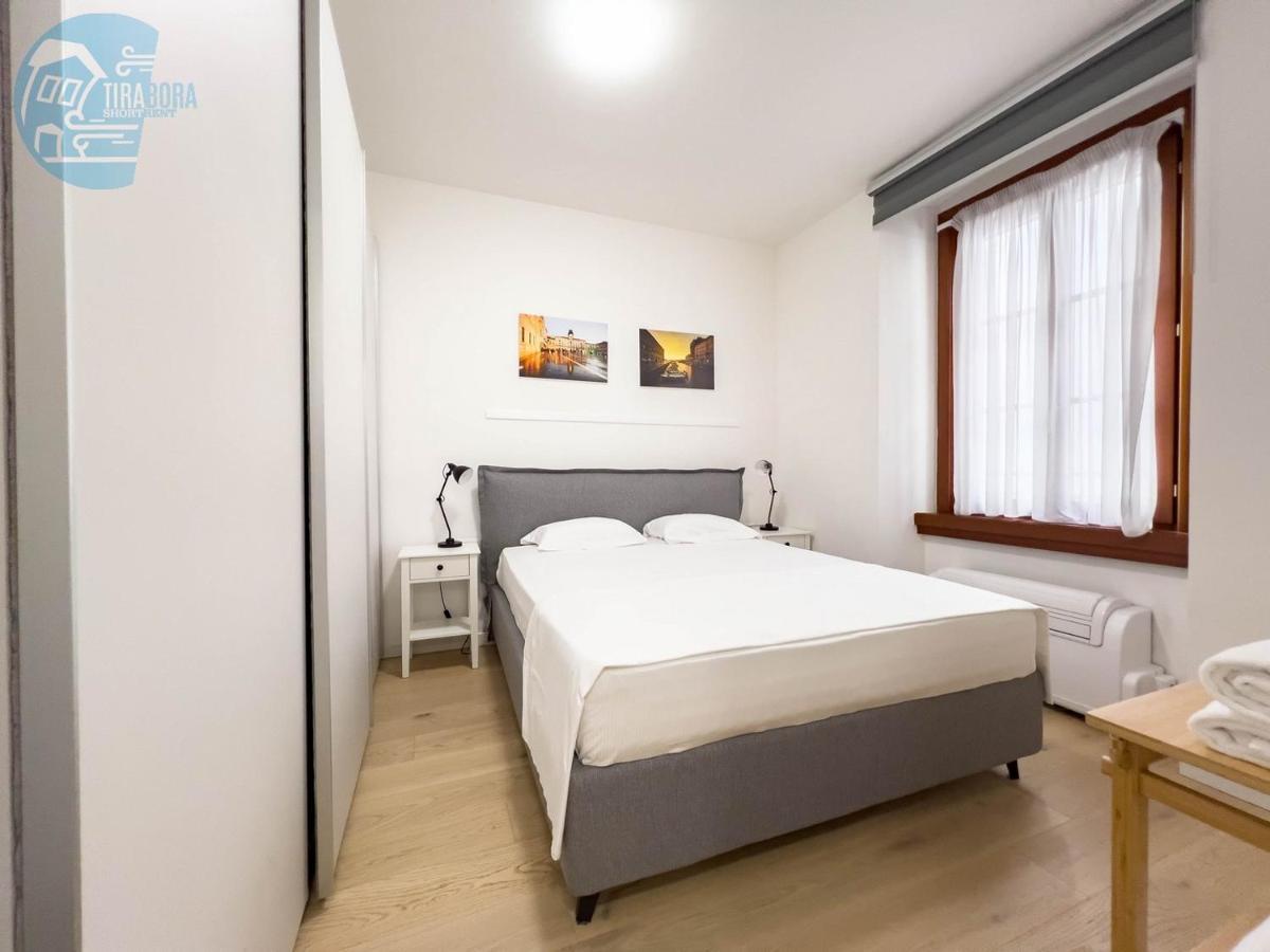 Piazza Della Borsa 3C Tirabora Short Rent Διαμέρισμα Τεργέστη Εξωτερικό φωτογραφία